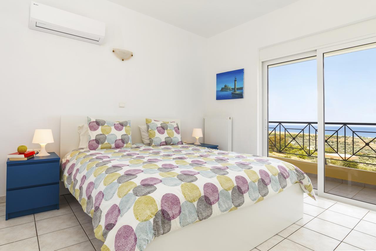 Villa Alexi カラソス エクステリア 写真